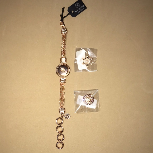 Magnolia & Vine Snap Bracelet with 2 Snaps - Picture 3 of 8